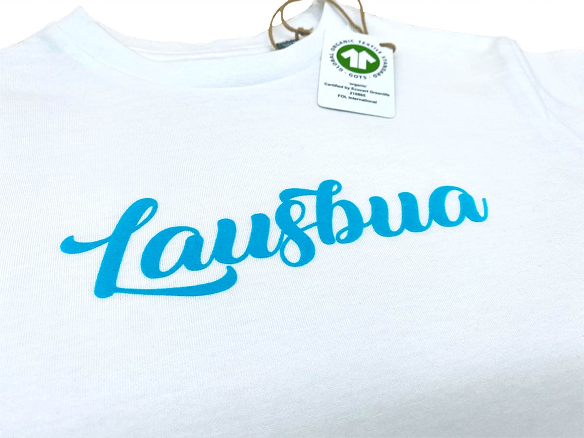Bavariashop Maglietta Bambino Lausbua | Blu, 24 Mesi | 100% Cotone Biologico Con Bottoni Automatici | Scritta Baviera