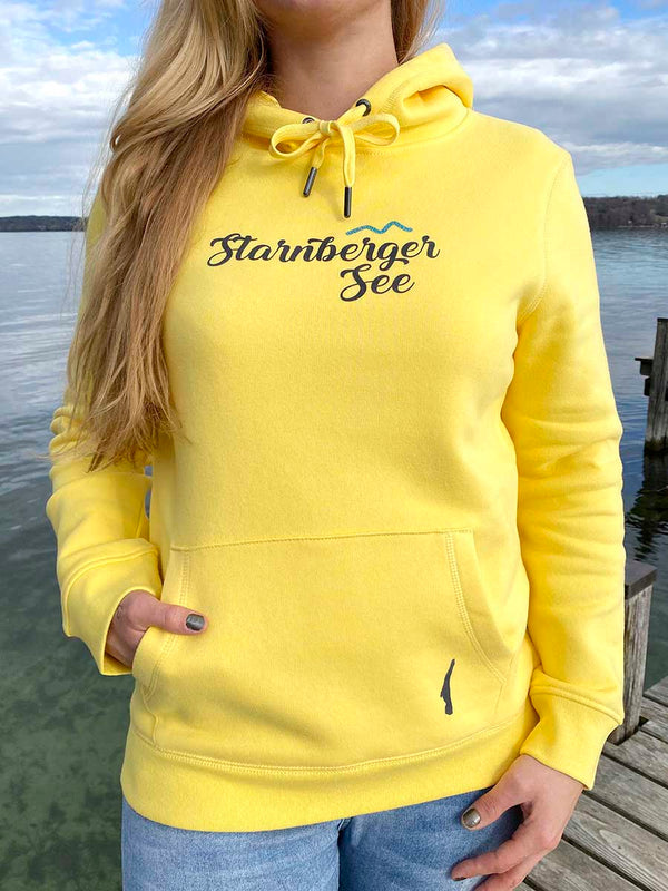 Starnberger See Hoodie in gelb mit Aufdruck in grau und Glitzer von seenarrisch